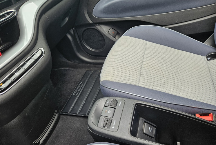 FIAT 500C E II 42KWH 118 ICONE 1°M