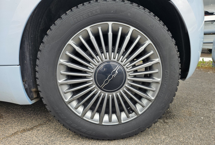 FIAT 500C E II 42KWH 118 ICONE 1°M