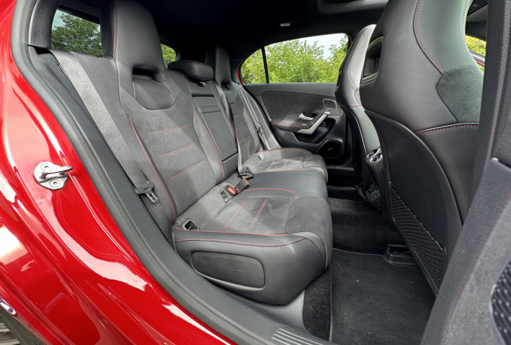 MERCEDES CLASSE A 200 163ch AMG Line 7G-DCT Toit Ouv / Sièges Elec / Caméra 360 / Burnmester