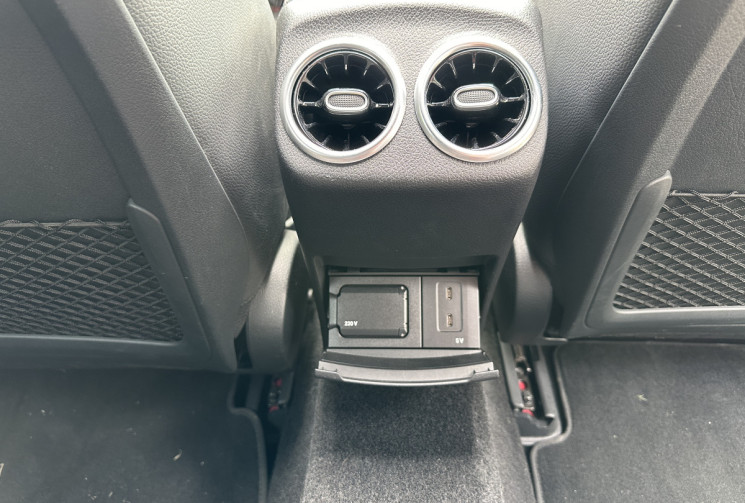 MERCEDES CLASSE A 200 163ch AMG Line 7G-DCT Toit Ouv / Sièges Elec / Caméra 360 / Burnmester
