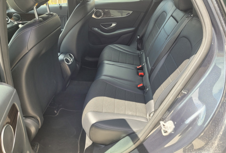 Mercedes GLC 220 d 2.1 d 16V 4MATIC LAUNCH EDITION BlueTEC 9G-Tronic 170 cv Boîte auto