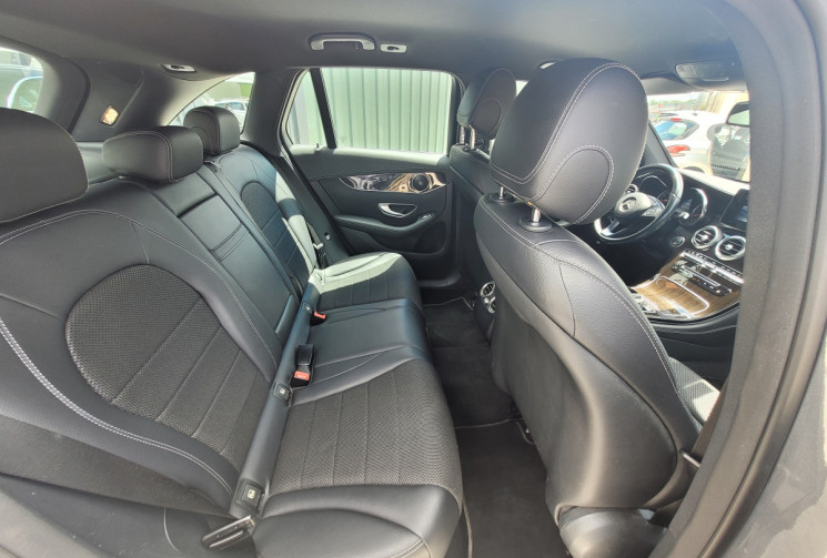 Mercedes GLC 220 d 2.1 d 16V 4MATIC LAUNCH EDITION BlueTEC 9G-Tronic 170 cv Boîte auto