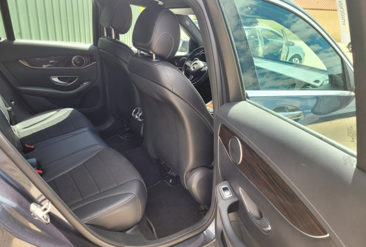 Mercedes GLC 220 d 2.1 d 16V 4MATIC LAUNCH EDITION BlueTEC 9G-Tronic 170 cv Boîte auto