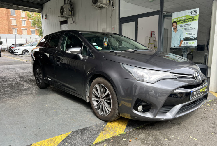 TOYOTA AVENSIS III 1.6 112 EXECUTIVE TOIT PANORAMIQUE 