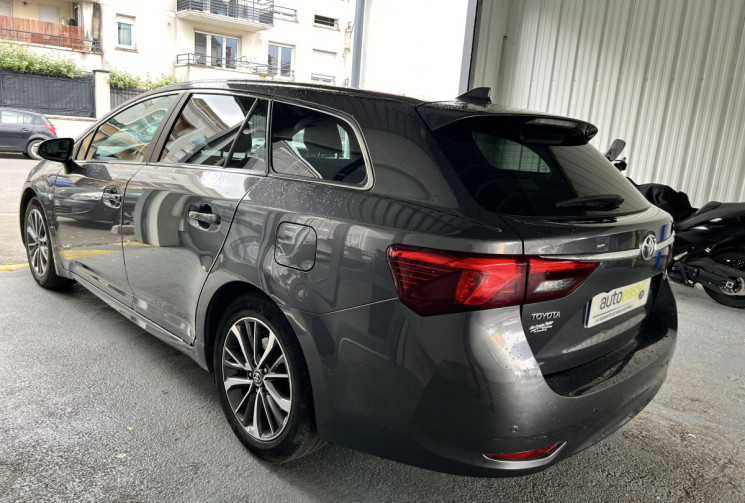 TOYOTA AVENSIS III 1.6 112 EXECUTIVE TOIT PANORAMIQUE 