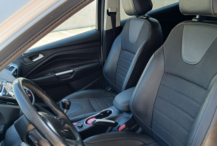 Ford Kuga TITANIUM II 2.0 TDCi 16V 4x2 140