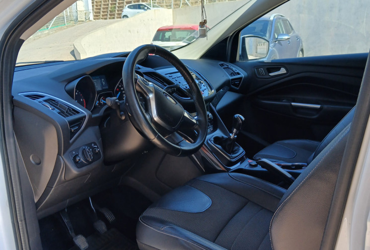 Ford Kuga TITANIUM II 2.0 TDCi 16V 4x2 140