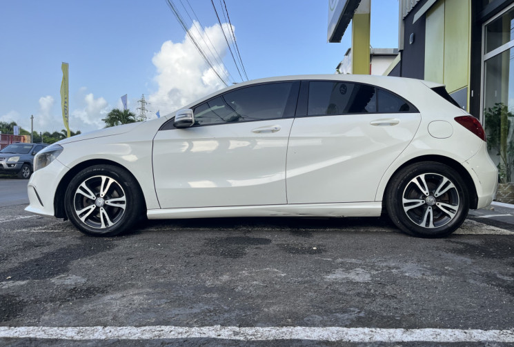 Mercedes Classe A Phase 2 160 d Intuition 1.5 d 8V 7G-DCT 90 cv Boîte automatique