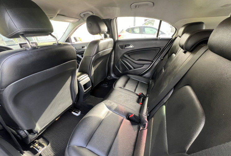 Mercedes Classe A Phase 2 160 d Intuition 1.5 d 8V 7G-DCT 90 cv Boîte automatique