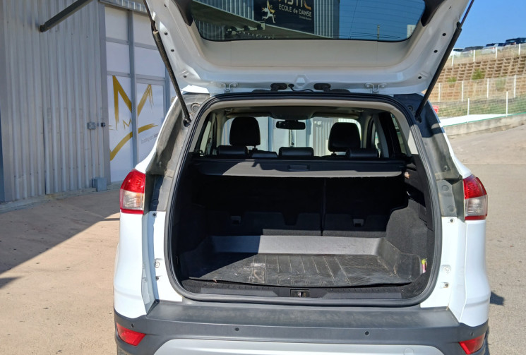 Ford Kuga TITANIUM II 2.0 TDCi 16V 4x2 140