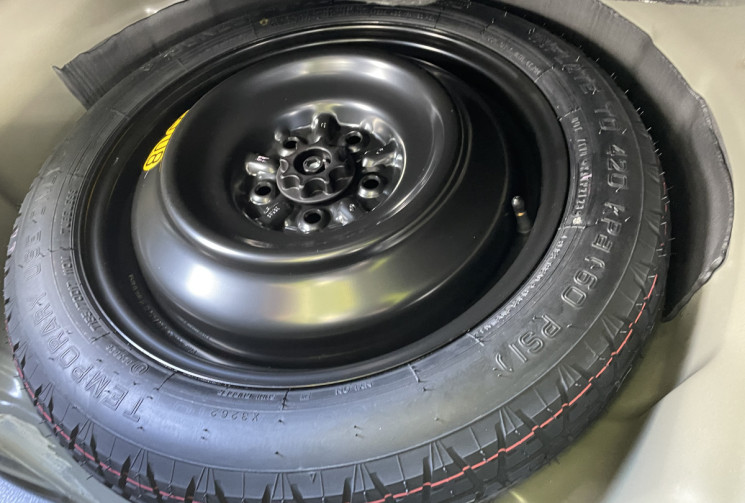 Toyota Camry 2.5 VVT-I 16V HYBRID DESIGN 218 / TVA RECUPERABLE