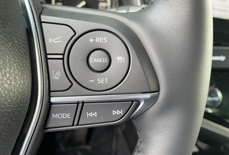 Toyota Camry 2.5 VVT-I 16V HYBRID DESIGN 218 / TVA RECUPERABLE