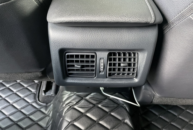 TOYOTA Camry 2.5 VVT-I 16V HYBRID DESIGN 218