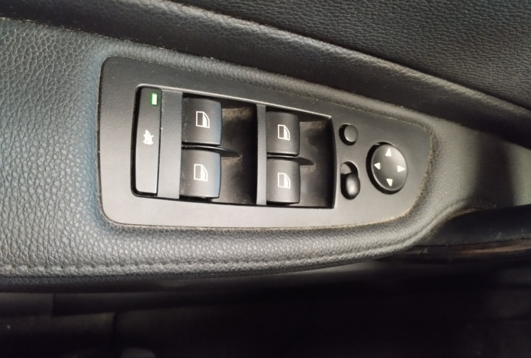 BMW Série 1 123d 2.0 d 16V 204 cv (E87) LCI 
