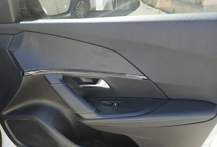 Peugeot 2008 GT-LINE II (P24E) 5HB 1.2 THP Puretech 12V EAT8 S&S 155