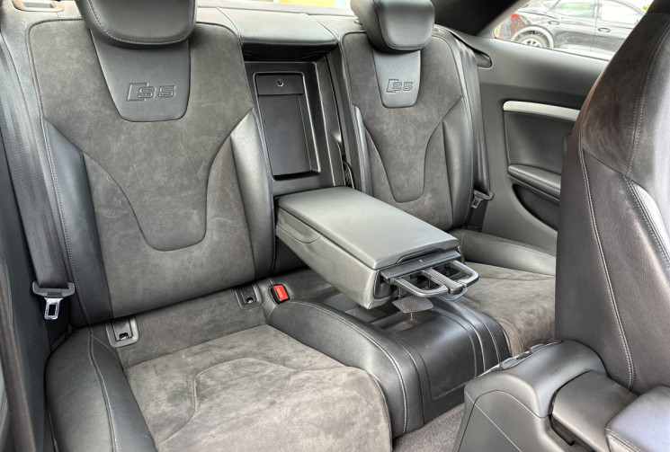AUDI S5 4.2 V8 TFSI 