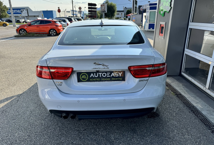 JAGUAR XE 2.0D 180 R-Sport BVA8