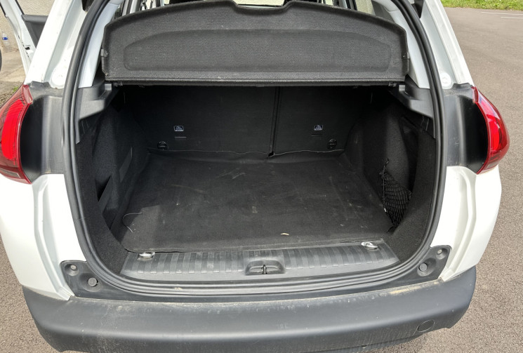 PEUGEOT 2008 1.5 BLUE HDI 100 CH SIGNATURE BVM5