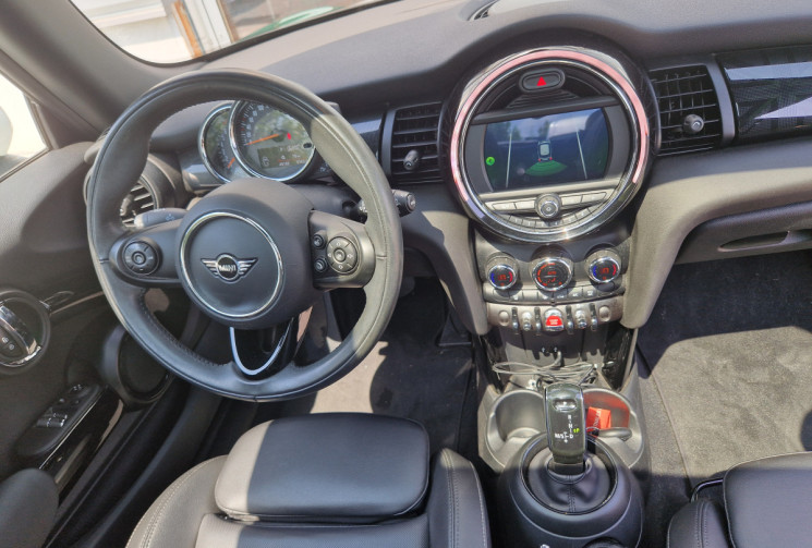 Mini Cooper Mini Cooper GREENWICH 136ch BVA7
