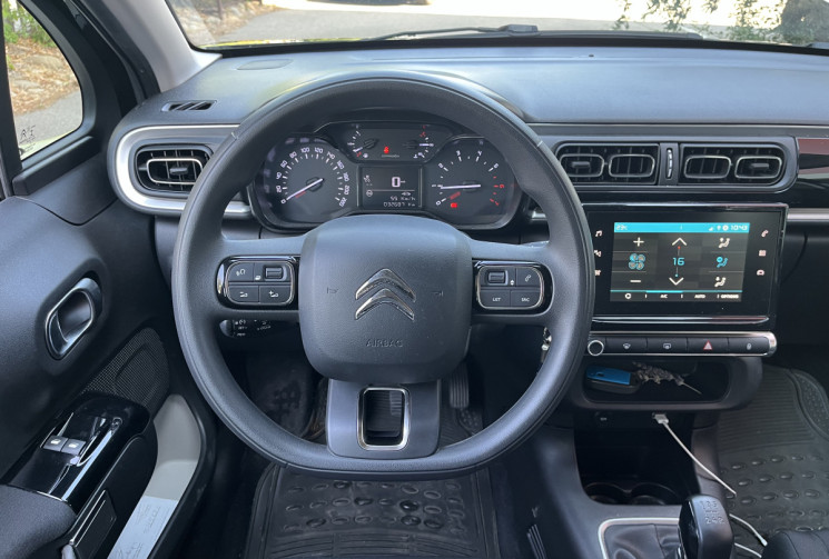 CITROEN C3 III 1.2 PureTech 83ch S&S Shine / Révision ok / Très bon état
