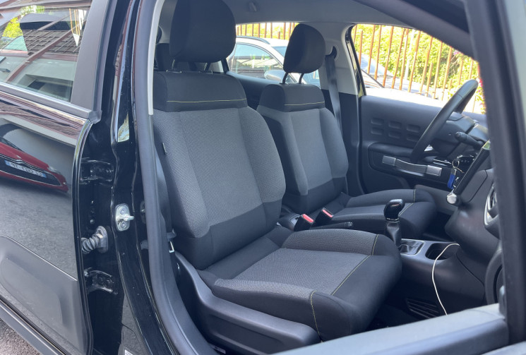 CITROEN C3 III 1.2 PureTech 83ch S&S Shine / Révision ok / Très bon état