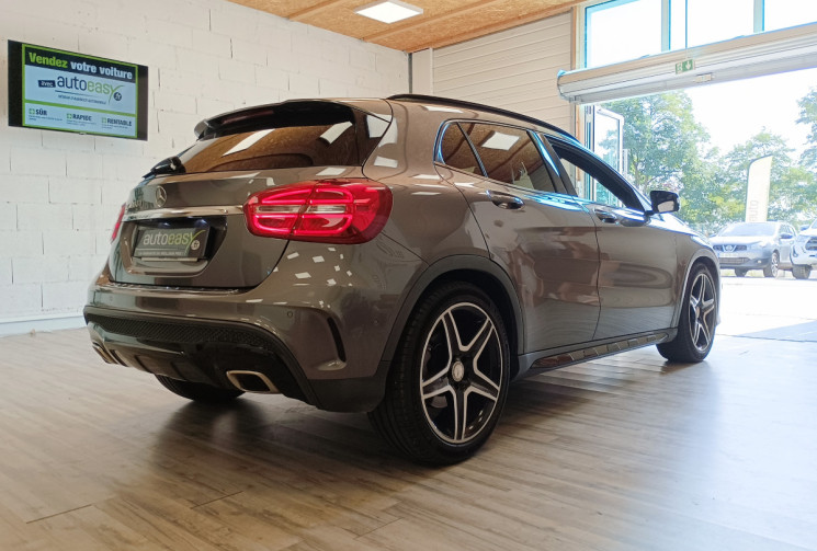 Mercedes GLA 180D AMG FASCINATION 109CV 7G-DCT  1.5 CDi AMG Boite Auto