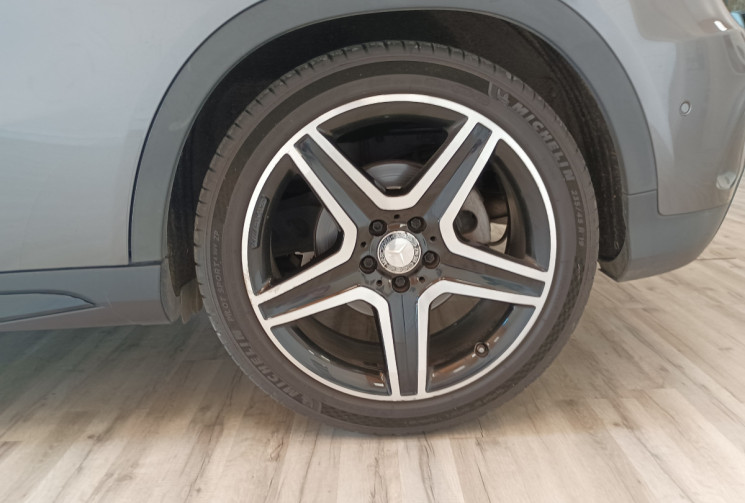 Mercedes GLA 180D AMG FASCINATION 109CV 7G-DCT  1.5 CDi AMG Boite Auto