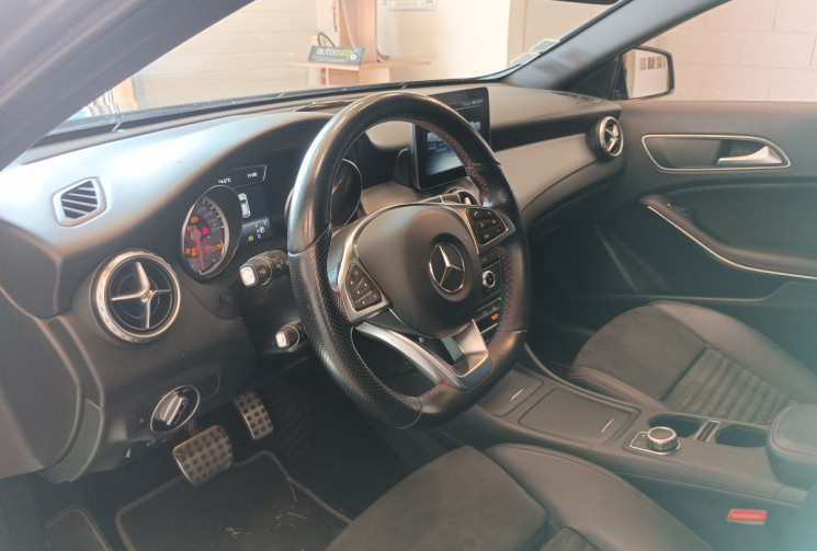 Mercedes GLA 180D AMG FASCINATION 109CV 7G-DCT  1.5 CDi AMG Boite Auto