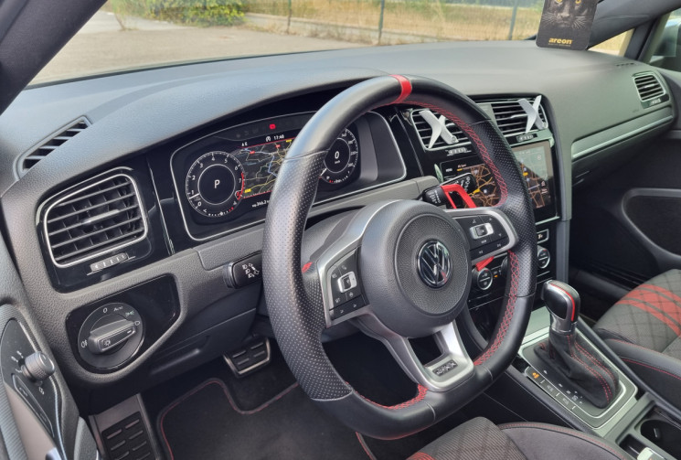 Volkswagen Golf 2.0 TSI 290ch GTI TCR DSG7 * virtual * carplay * sièges chauffants * caméra de recul