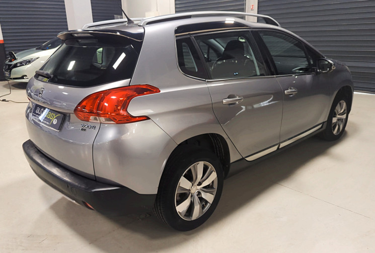 PEUGEOT 2008 e-HDi 92ch FAP ETG6 BLUE LION