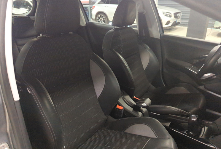 PEUGEOT 2008 e-HDi 92ch FAP ETG6 BLUE LION