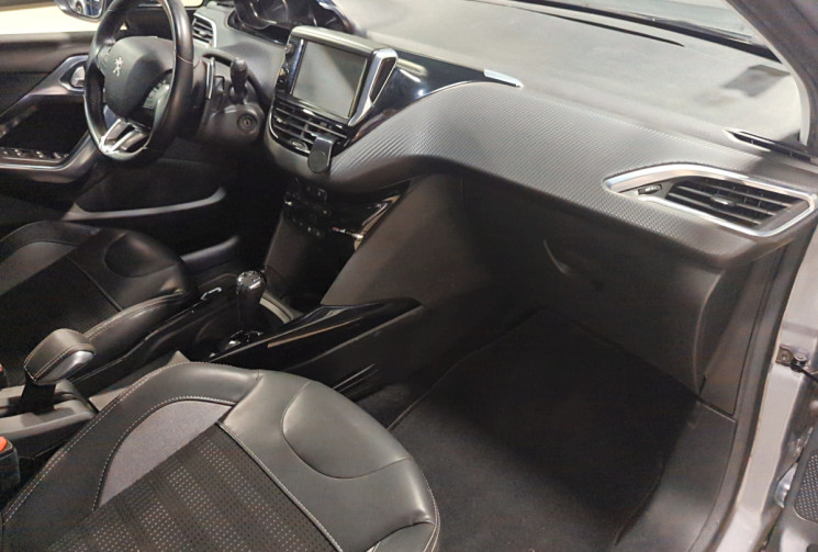 PEUGEOT 2008 e-HDi 92ch FAP ETG6 BLUE LION