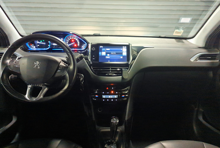 PEUGEOT 2008 e-HDi 92ch FAP ETG6 BLUE LION