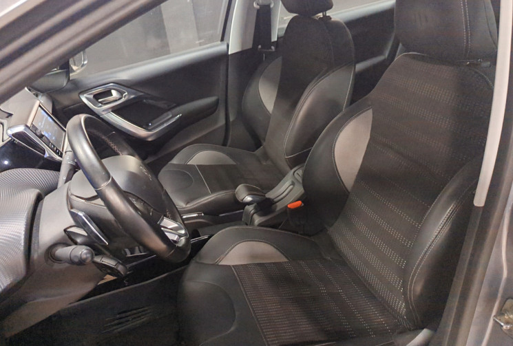 PEUGEOT 2008 e-HDi 92ch FAP ETG6 BLUE LION