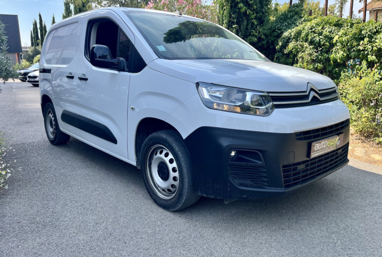 CITROEN BERLINGO III BlueHDi 130ch EAT8 / Révision faite / CAMERA / ATTELAGE
