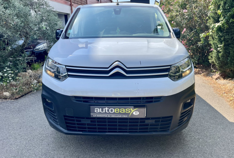 CITROEN BERLINGO III BlueHDi 130ch EAT8 / Révision faite / CAMERA / ATTELAGE