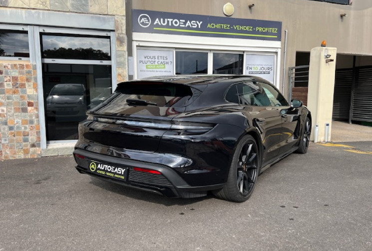 Porsche TAYCAN  GTS 598 cv Sport Turismo