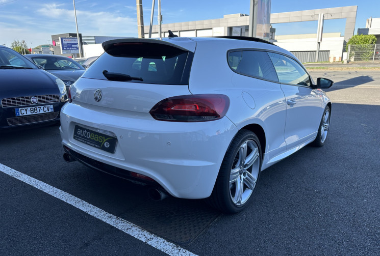 Volkswagen Scirocco R 2.0 TFSI DSG6 265 
