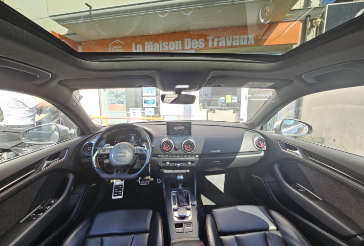 AUDI RS3 SPORTBACK Sportback 2.5 TFSi 20V Quattro S-Tronic 367 cv Boîte auto SUIVI AUDI
