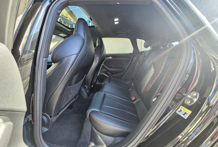 AUDI RS3 SPORTBACK Sportback 2.5 TFSi 20V Quattro S-Tronic 367 cv Boîte auto SUIVI AUDI