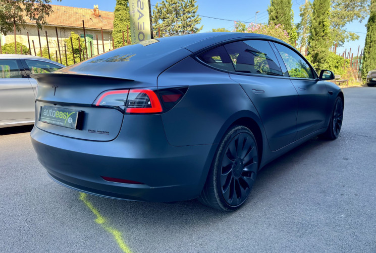 Tesla Model 3 Perfomance 530+ / 2023 / PPF complet gris mat / 1ere main / magnifique 