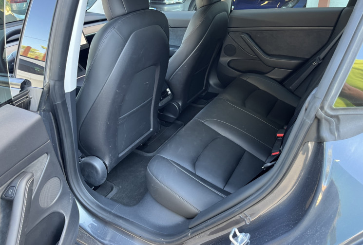 Tesla Model 3 Perfomance 530+ / 2023 / PPF complet gris mat / 1ere main / magnifique 
