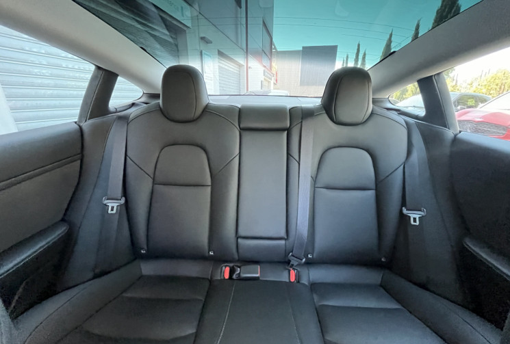 Tesla Model 3 Perfomance 530+ / 2023 / PPF complet gris mat / 1ere main / magnifique 
