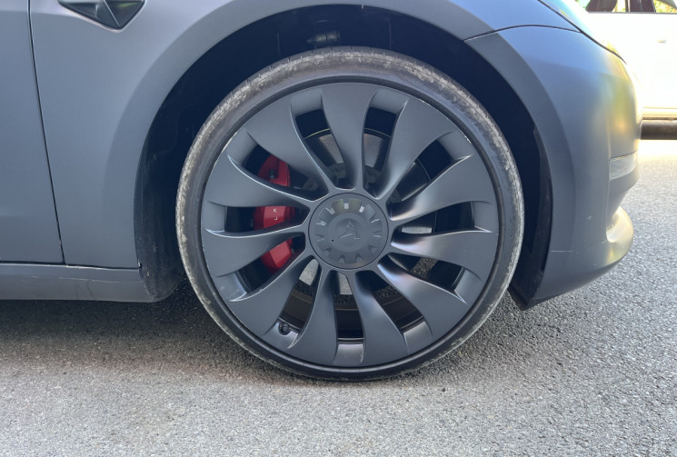 Tesla Model 3 Perfomance 530+ / 2023 / PPF complet gris mat / 1ere main / magnifique 