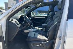 AUDI Q5 3.0 V6 TDI 258 Ch clean diesel S line Quattro S * TOIT OUVRANT * SIEGES CHAUFFANTS * CAMERA 