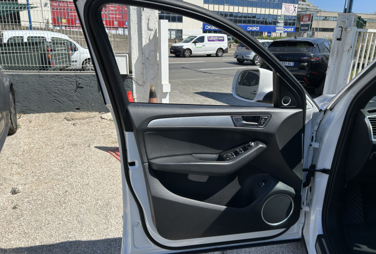 AUDI Q5 3.0 V6 TDI 258 Ch clean diesel S line Quattro S * TOIT OUVRANT * SIEGES CHAUFFANTS * CAMERA 