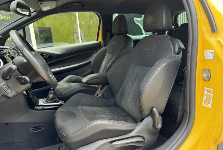 DS DS3 Sport Chic 130 ch / Carplay / Phares LED / Distribution OK