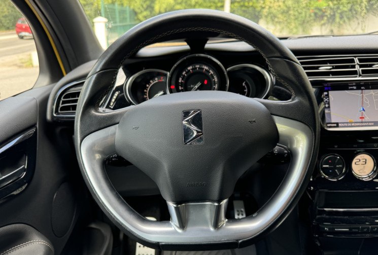DS DS3 Sport Chic 130 ch / Carplay / Phares LED / Distribution OK