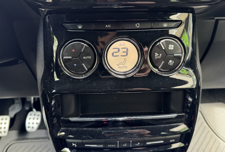 DS DS3 Sport Chic 130 ch / Carplay / Phares LED / Distribution OK