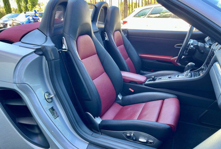 PORSCHE BOXSTER 718 (982) 2.0 300ch PDK / très bien optionnée